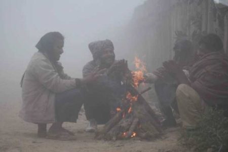 National capital of Delhi shivers as temperature dips down to 5.6 degrees Celsius