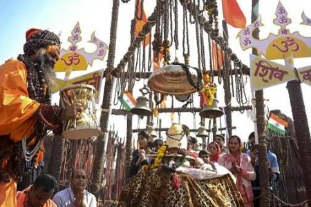 Dharm Samvad at Maha Kumbh resolves to establish Sanatan Vedic nation