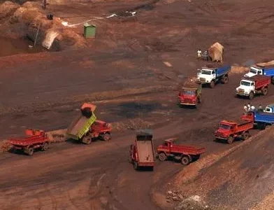 ‘Scam In Mining Contracts’, K’taka Governor Gets Complaint Against CM Siddaramaiah