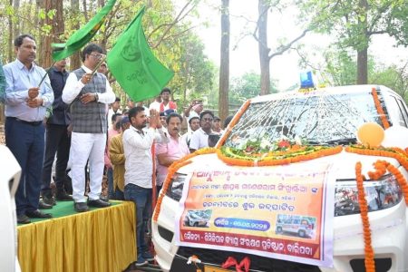 Hindalco donates Ambulances for patient transportation in  Similipal region