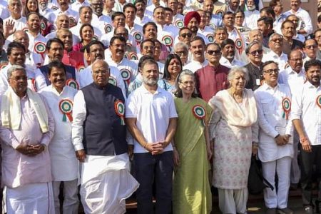 Congress passes resolution to reclaim Patel’s legacy