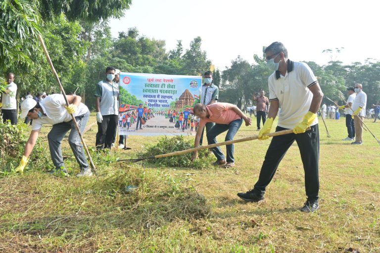 Swachhata_Rail Vihar (2)